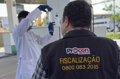 Procon-JP interdita posto de gasolina por desconformidade nos combustíveis