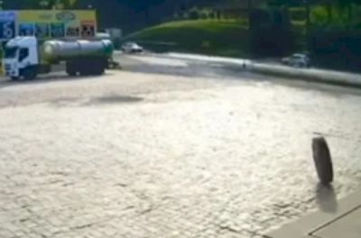 Pneu se solta de caminhão, invade borracharia e mata homem na BR-230 / PB